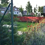 Den Bustel